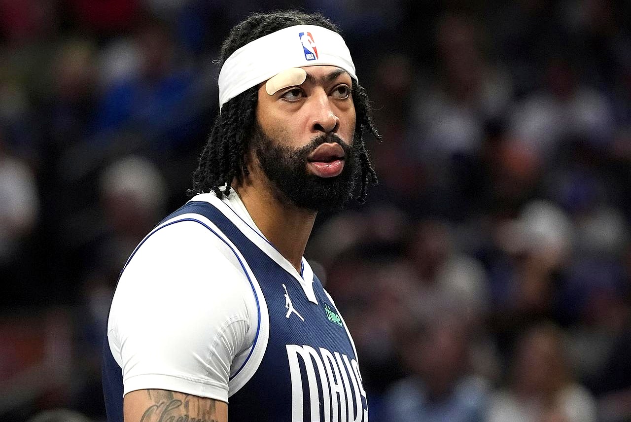 开云体育-浓眉哥重要时刻锐不可当，西班牙队带队取胜！的简单介绍